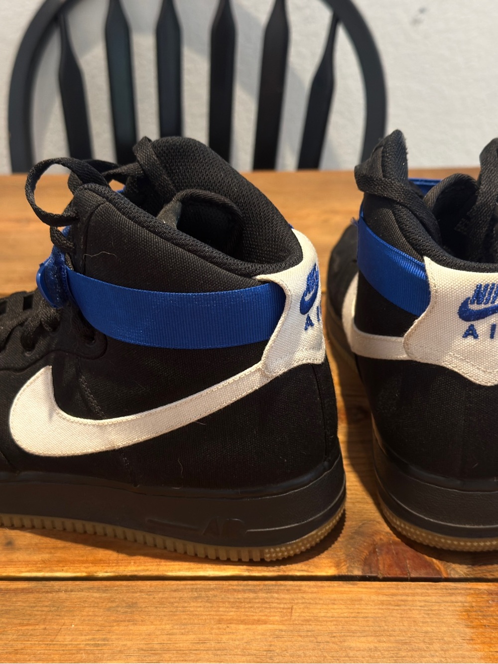 Nike Kids High-Top Sneakers in Black, White & Blue Strap
